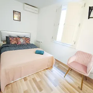 Hostel Oasis - By La Rambla