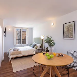 Soho Design Studios Ramblas ברצלונה