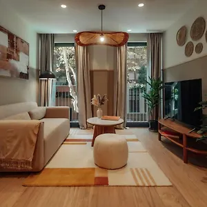 Casa Carlit - 1 Bedroom Near Plaza Tetuan Barcelona