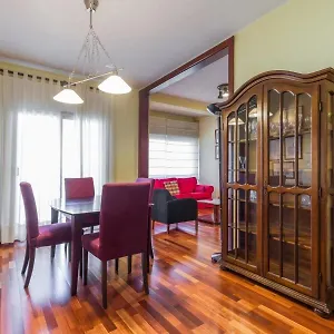 Appartement Fuer 5 Personen Ca 75 Qm In Barcelona-sants-montjuic, Costa Brava Costa Del Maresme Barcelone