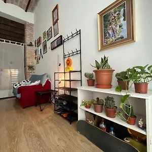 Artistic Student House Hostel Barcelona