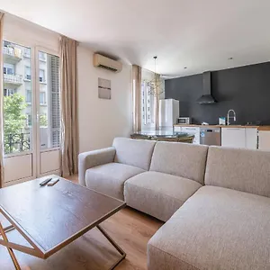 Apartment De Cuatro En Calle Aribau Stylish Barcelona