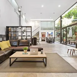 Appartamento Huge Duplex With Private Garden Next To Ramblas *