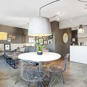 Apartment Bright Ferry Terminal & Ramblas Barcelona
