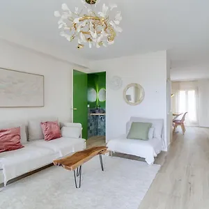 Guestready - Modern Paradise In *