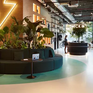 The Social Hub Poblenou Hotel *