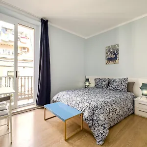 1 Nou De La Rambla Camping Barcelona