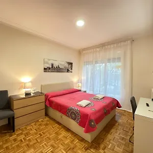 Villaroel Nocleg ze śniadaniem
