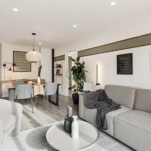 Aliga - 3 Bedroom And Pool In Les Corts Lejlighed *