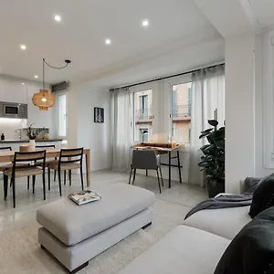 Rasa - 2 Bedroom In Sant Gervasy Lejlighed Barcelona