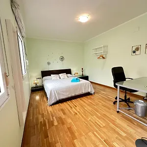Aribau 133 *