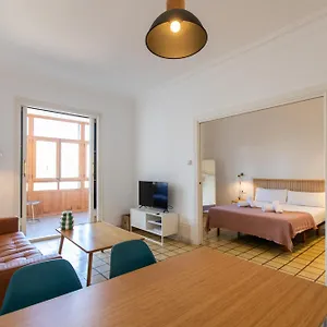 Eg42b - Modernista En El Centro De Apartament *
