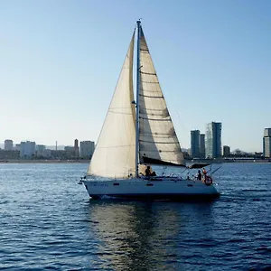 Hotel na wodzie Velero En Port Forum Sail Boat