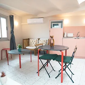 Ideal Ramblas Apartahotel 2*