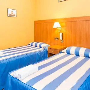 Coral Pensjonat 2*