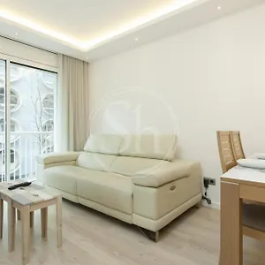 Lejlighed For 8 People Barcelona