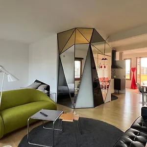 Atico Con Terraza *