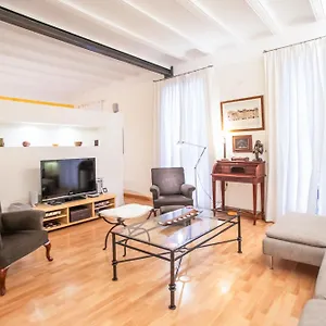 El Born - Ciutat Vella - Port 5 Pax 2 Bedrooms